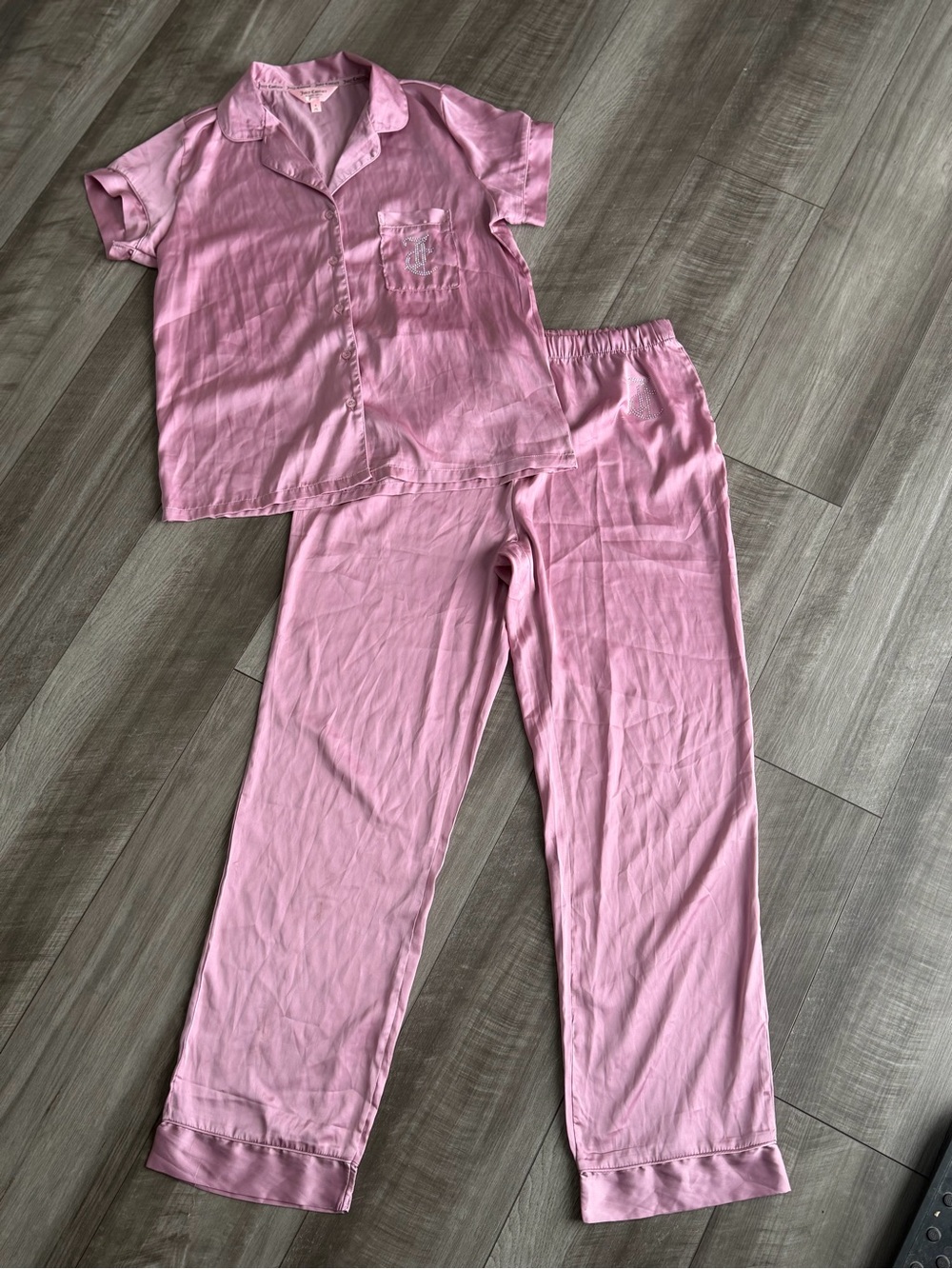 Juicy Couture Women’s Short Sleeve Satin Pajama 2-Piece Set Y2K Rhinestone Bling